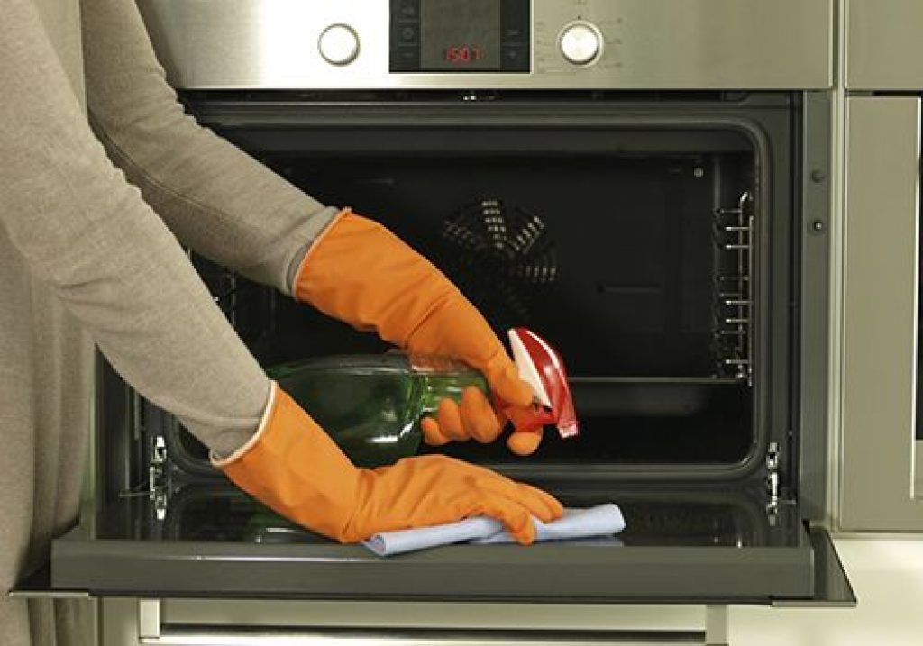 نحوه تمیز کردن آون توستر