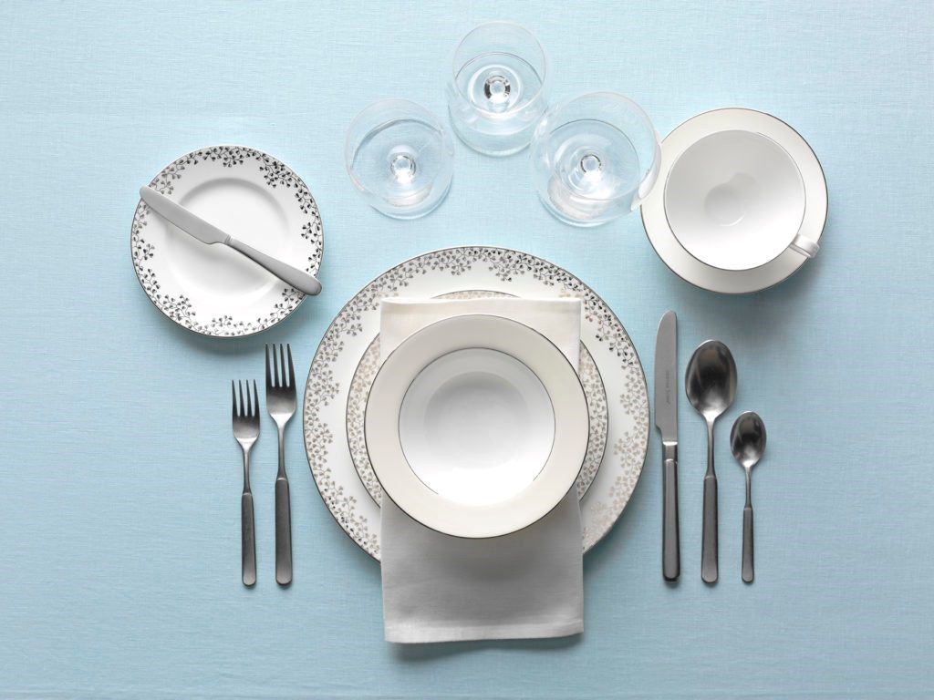 چیدمان میز غذا