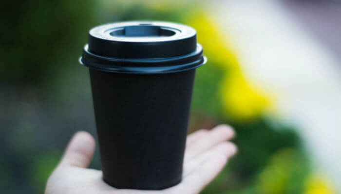 لیوان پلاستیکی