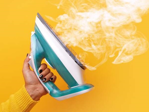 نحوه تمیز کردن کف اتو