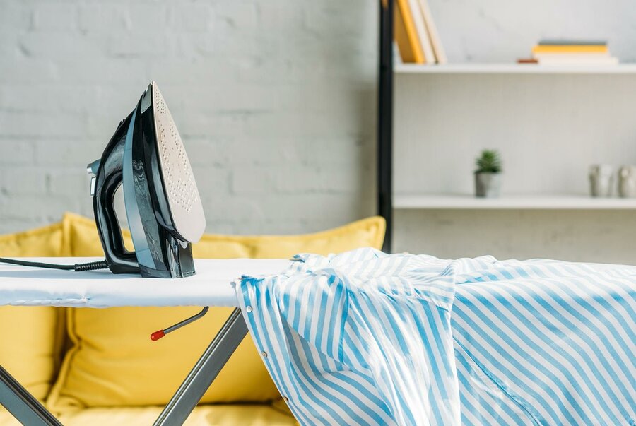 تمیز کردن کف اتو تفلون