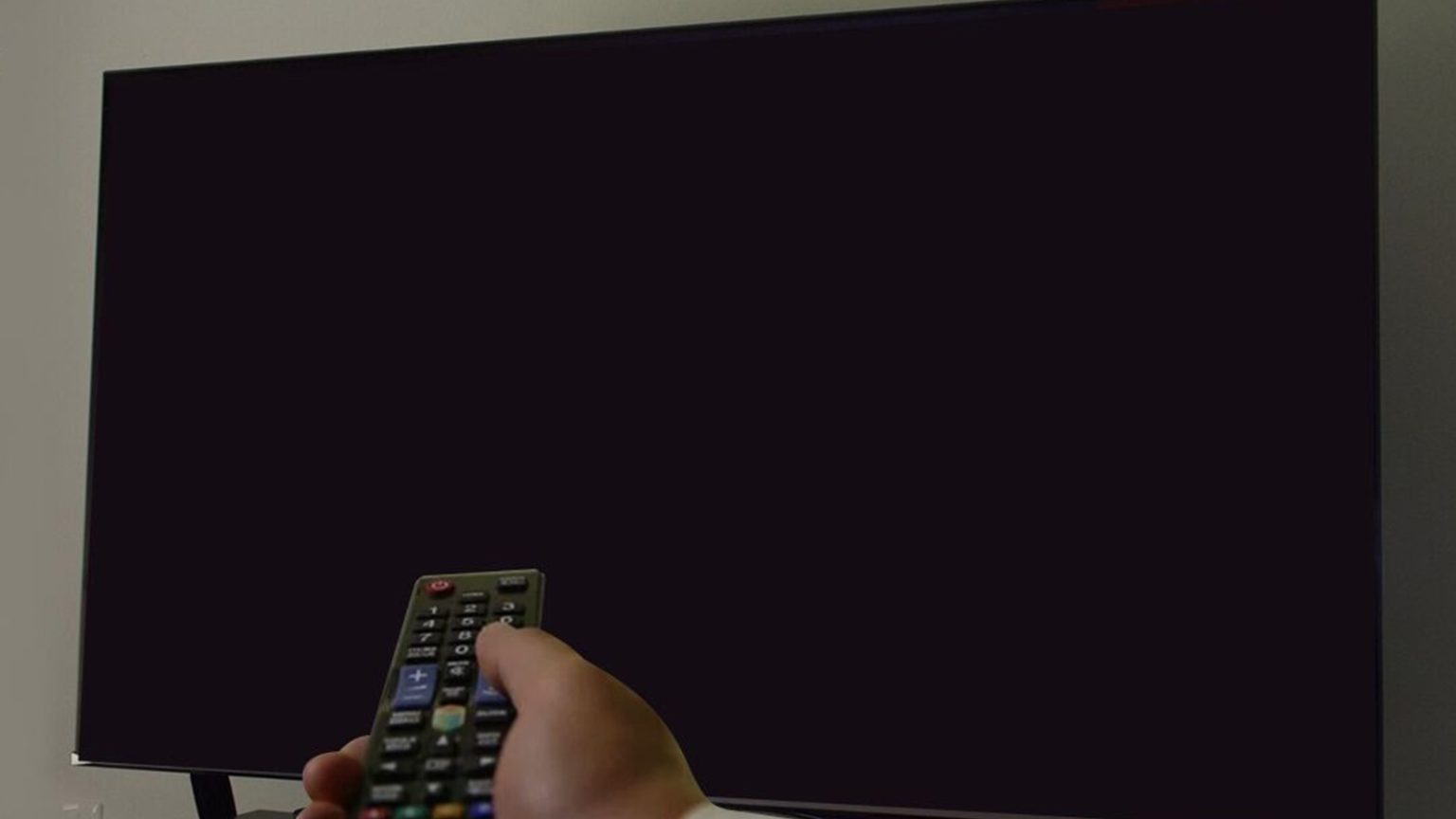 علت سیاه شدن صفحه تلویزیون