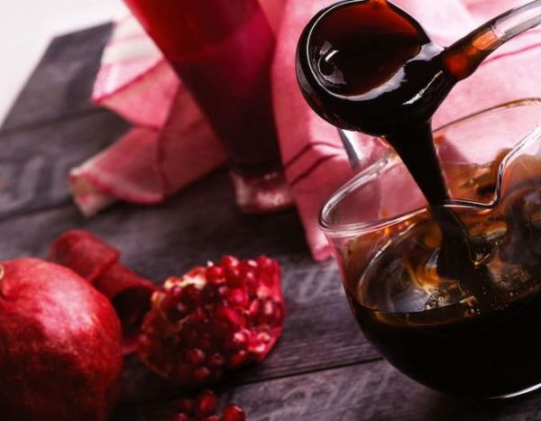 طرز تهیه رب انار با مخلوط کن