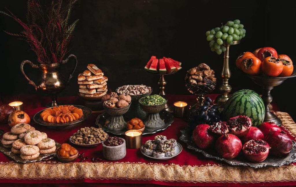 میز یلدا سنتی