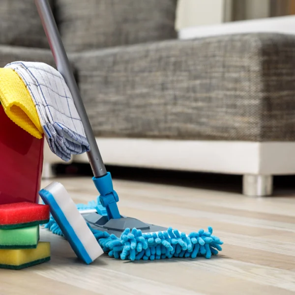 آموزش تمیز کردن لوازم برقی در خانه تکانی