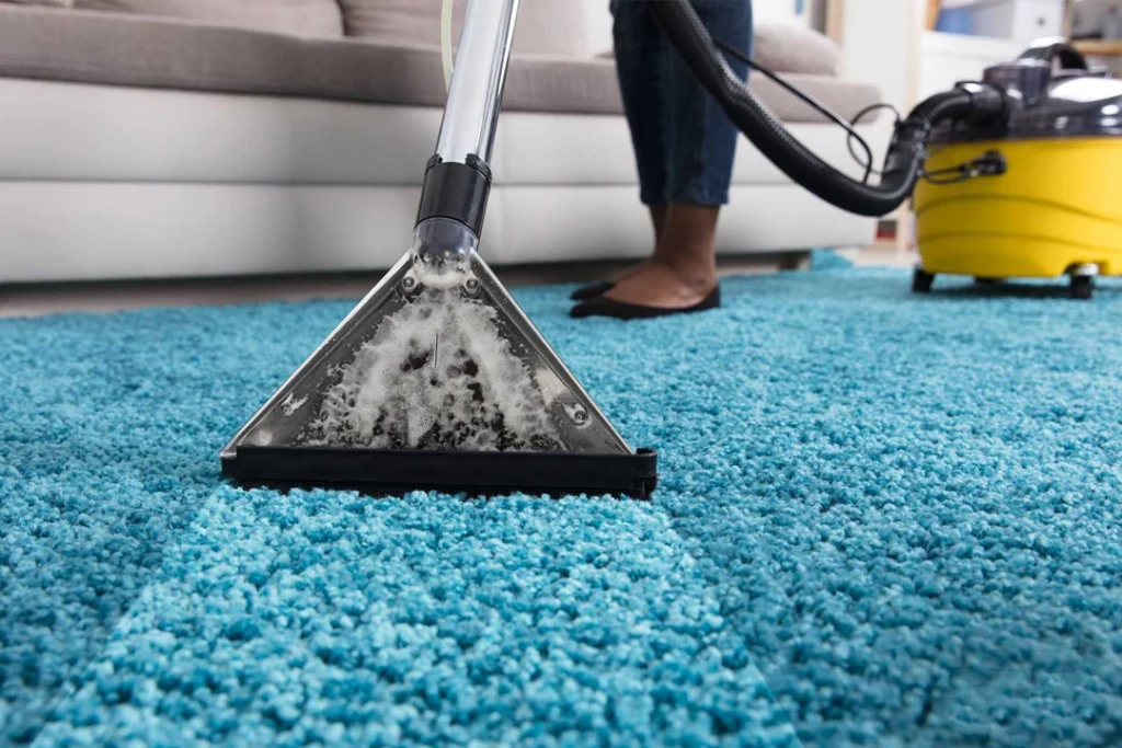 بهترین راه‌های تمیز کردن فرش دستبافت