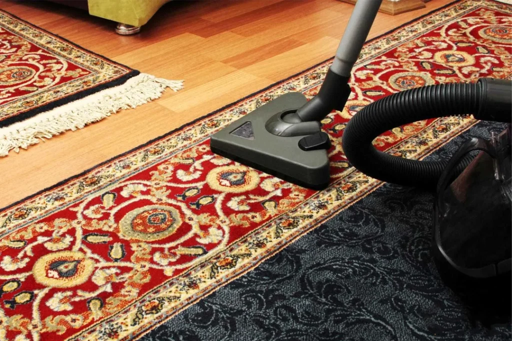 بهترین راه‌های تمیز کردن فرش دستبافت